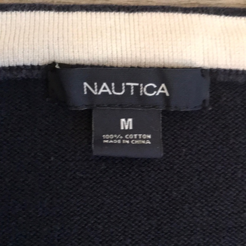 Sweater - Picture 4 of 4